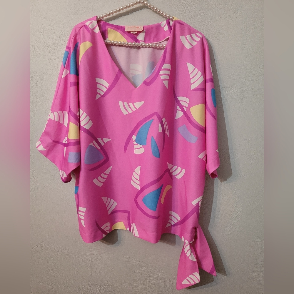 Vintage bubble gum pink plus size top